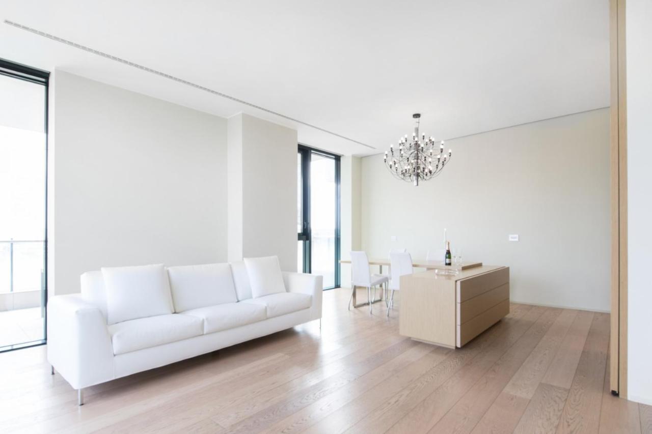 Stylish Elegant Suite In Torre Solaria With Exclusive Milan'S View Exterior foto