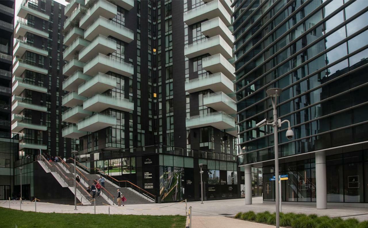 Stylish Elegant Suite In Torre Solaria With Exclusive Milan'S View Exterior foto